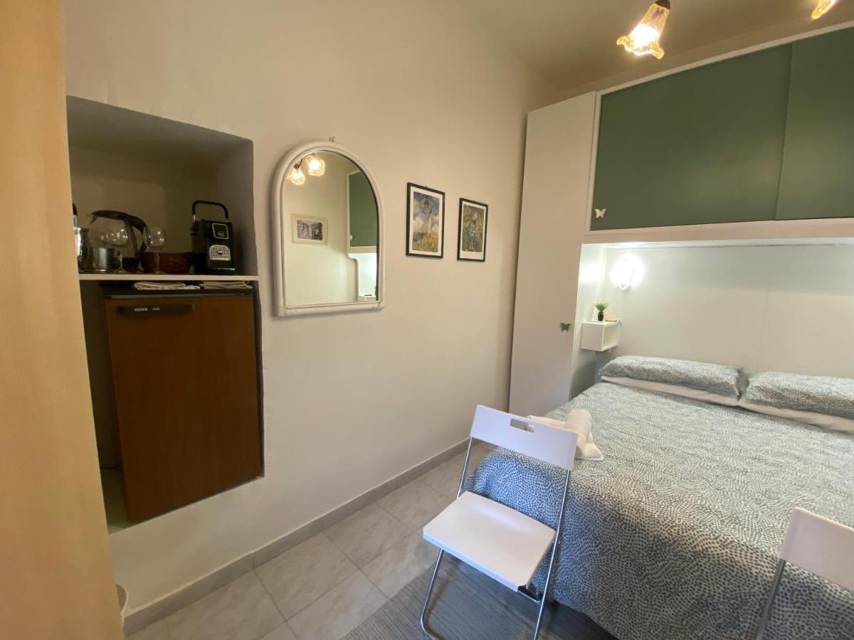 "The Gole Of Alcantara Living In The Dream'S Room" Graniti Exterior photo